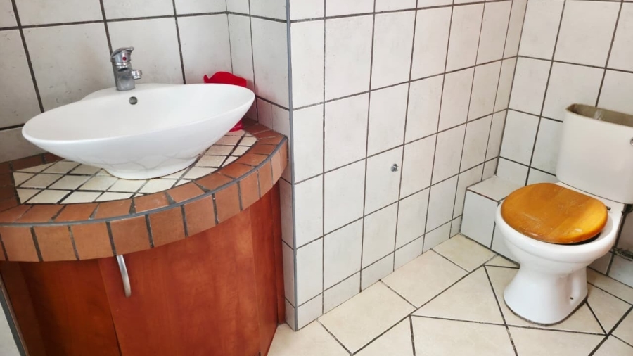 3 Bedroom Property for Sale in Rustenburg Central North West